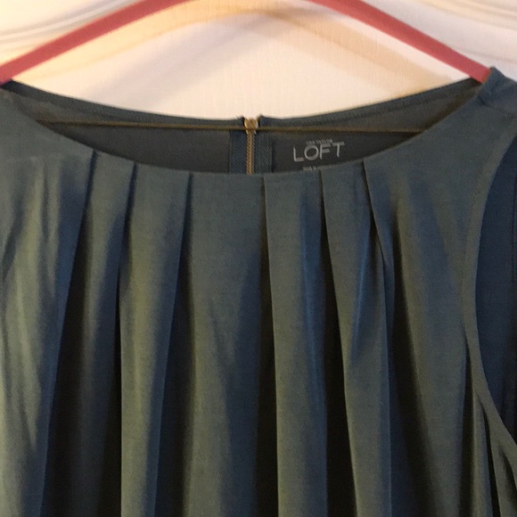 LOFT - NWOT Sleeveless Blouse - Picture 2 of 4